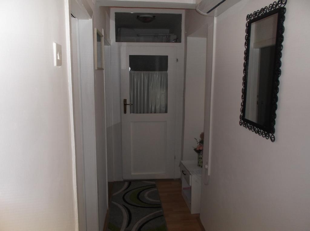 Neda Apartment Murter Exteriör bild